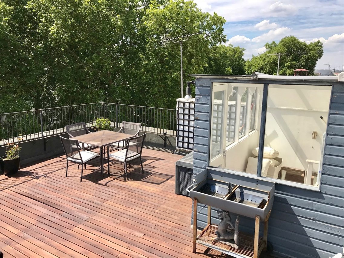 Property In Arundel Gardens Notting Hill W11 Property In Arundel Gardens Notting Hill W11